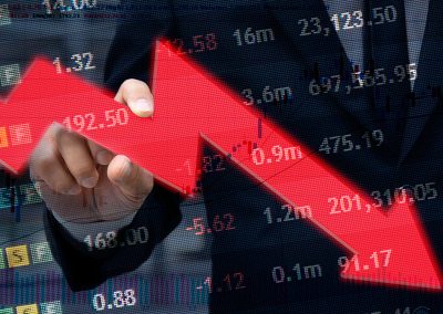 Resiliencia Empresarial en Tiempos de Crisis Económicas