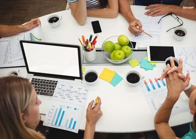 Estrategias de Mitigación de Riesgos Reputacionales en la Era de las Redes Sociales